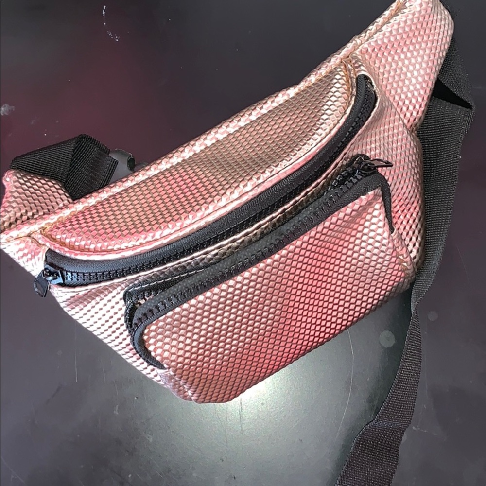 Rose Gold Metallic Fanny Pack